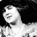 Helen Bonfils